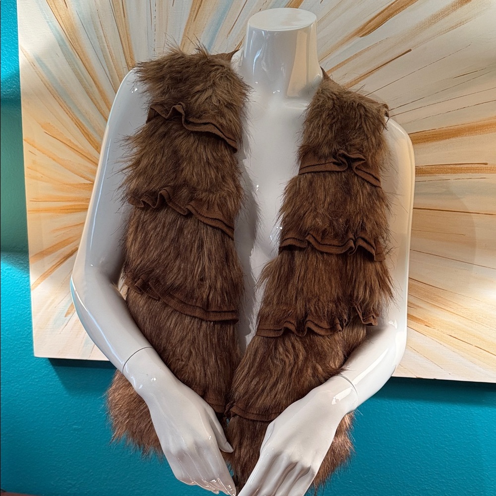 2026 winter🚨 Bagatelle Brown Faux Fur Vest